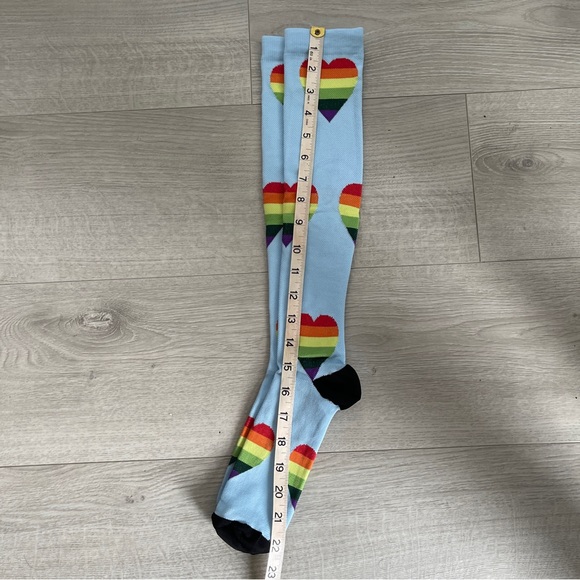 2 pair of Socks multicolor rainbow size L/XL - Picture 4 of 6
